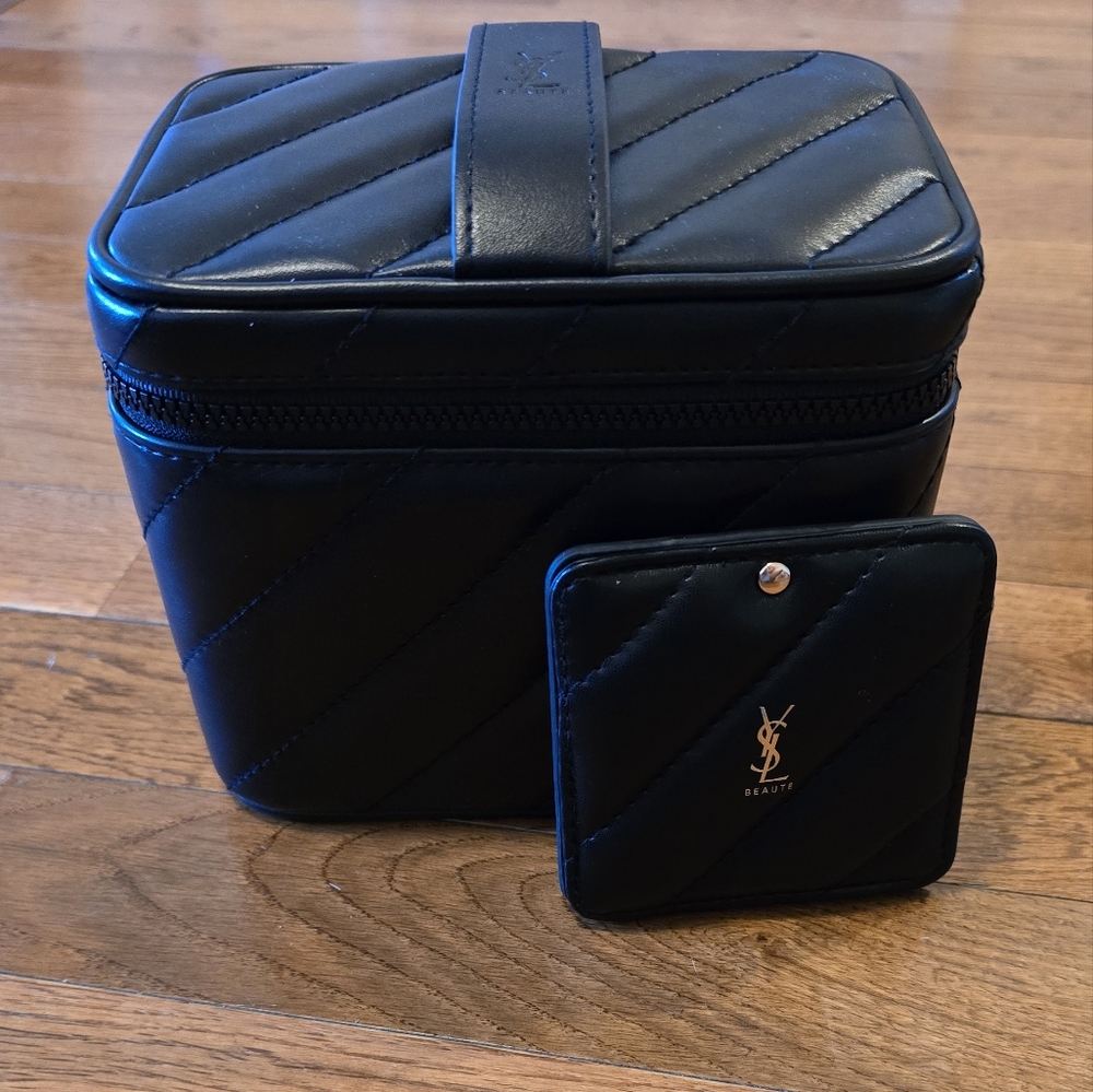 Yves  Saint Laurent Vanity purse & prestige mirror